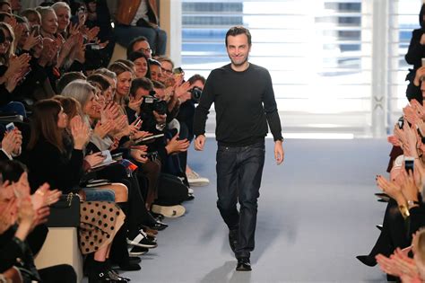 nicolas ghesquiere louis vuitton first collection|nicolas ghesquiere today.